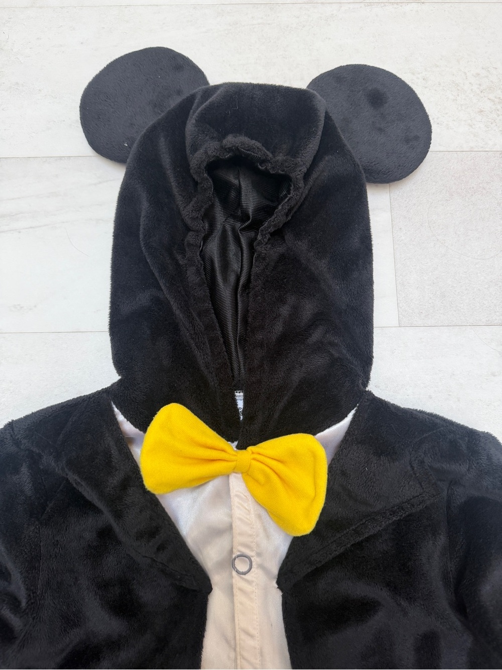 Kids Mickey Mouse costume - Picture 2 of 7